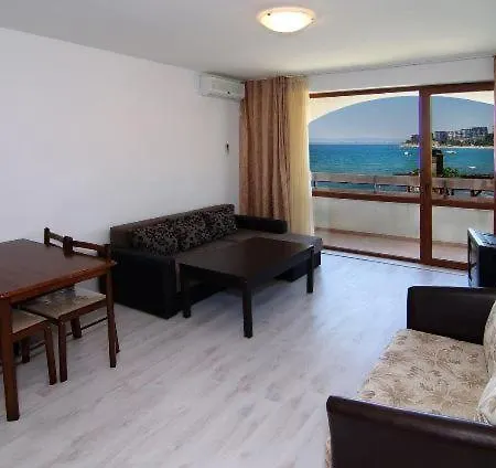 아파트 Robinson Beach Apartment